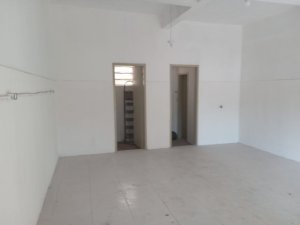 Loja com 60m² no bairro Praia de Belas em Porto Alegre para Alugar