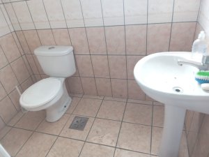 Casa comercial com 495m² no bairro Navegantes em Porto Alegre para Alugar