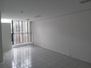 Salas/Conjuntos com 58m² no bairro Auxiliadora em Porto Alegre para Alugar