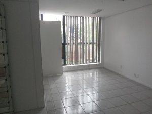 Salas/Conjuntos com 58m² no bairro Auxiliadora em Porto Alegre para Alugar