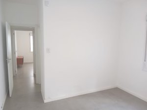 Apartamento com 79m², 2 dormitórios no bairro Rio Branco em Porto Alegre para Alugar