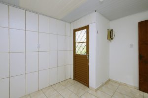 Casa com 65m², 2 dormitórios no bairro Jardim Europa em Porto Alegre para Alugar