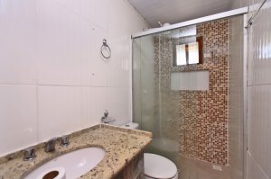 Casa com 65m², 2 dormitórios no bairro Jardim Europa em Porto Alegre para Alugar