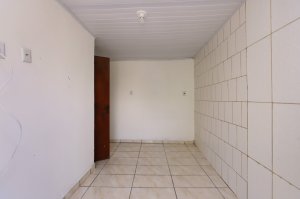 Casa com 65m², 2 dormitórios no bairro Jardim Europa em Porto Alegre para Alugar
