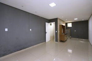 Casa com 65m², 2 dormitórios no bairro Jardim Europa em Porto Alegre para Alugar