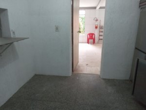Casa comercial com 270m² no bairro Azenha em Porto Alegre para Alugar