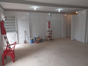 Casa comercial com 270m² no bairro Azenha em Porto Alegre para Alugar