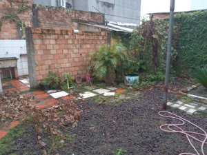 Casa comercial com 270m² no bairro Azenha em Porto Alegre para Alugar