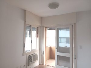 Apartamento com 89m², 2 dormitórios no bairro Moinhos de Vento em Porto Alegre para Alugar