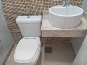 Apartamento com 89m², 2 dormitórios no bairro Moinhos de Vento em Porto Alegre para Alugar