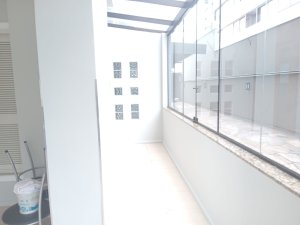 Apartamento com 89m², 2 dormitórios no bairro Moinhos de Vento em Porto Alegre para Alugar