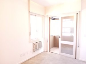Apartamento com 89m², 2 dormitórios no bairro Moinhos de Vento em Porto Alegre para Alugar