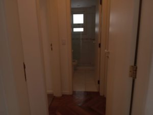 Apartamento com 89m², 2 dormitórios no bairro Moinhos de Vento em Porto Alegre para Alugar