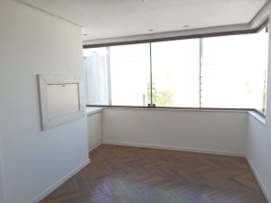 Apartamento com 89m², 2 dormitórios no bairro Moinhos de Vento em Porto Alegre para Alugar