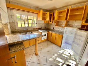 Casa em Condomínio com 200m², 3 dormitórios no bairro Jardim Isabel em Porto Alegre para Alugar