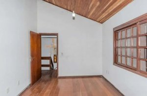 Casa comercial com 150m² no bairro Auxiliadora em Porto Alegre para Alugar