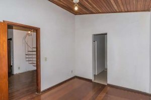 Casa comercial com 150m² no bairro Auxiliadora em Porto Alegre para Alugar