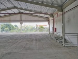 Loja com 1.100m² no bairro São Sebastião em Porto Alegre para Alugar