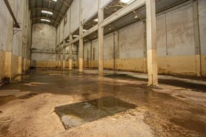 Pavilhão com 560m² no bairro Floresta em Porto Alegre para Alugar