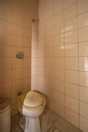 Casa com 410m², 4 dormitórios no bairro Chácara das Pedras em Porto Alegre para Alugar