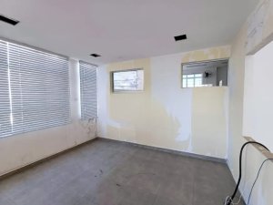 Depósito com 1.500m² no bairro São Geraldo em Porto Alegre para Alugar