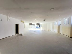 Depósito com 1.500m² no bairro São Geraldo em Porto Alegre para Alugar