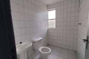 Pavilhão com 550m² no bairro Sarandi em Porto Alegre para Alugar