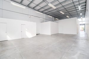 Loja com 222m² no bairro Vila Jardim em Porto Alegre para Alugar