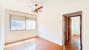 Apartamento com 71m², 2 dormitórios no bairro Cristal em Porto Alegre para Alugar