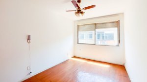 Apartamento com 71m², 2 dormitórios no bairro Cristal em Porto Alegre para Alugar