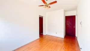 Apartamento com 71m², 2 dormitórios no bairro Cristal em Porto Alegre para Alugar