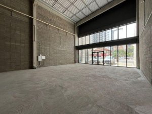 Loja com 330m² no bairro Rio Branco em Porto Alegre para Alugar