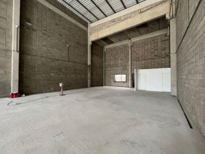 Loja com 330m² no bairro Rio Branco em Porto Alegre para Alugar