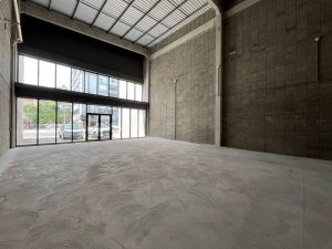 Loja com 330m² no bairro Rio Branco em Porto Alegre para Alugar