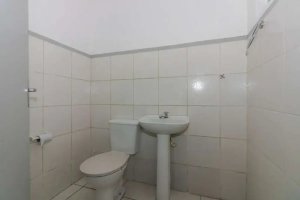 Depósito com 350m² no bairro Navegantes em Porto Alegre para Alugar