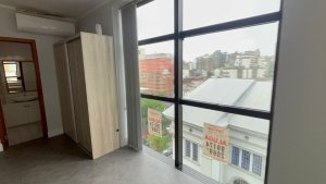 Salas/Conjuntos com 78m² no bairro Moinhos de Vento em Porto Alegre para Alugar