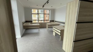 Salas/Conjuntos com 78m² no bairro Moinhos de Vento em Porto Alegre para Alugar