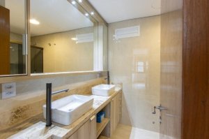 Apartamento com 141m², 3 dormitórios no bairro Bela Vista em Porto Alegre para Alugar