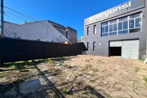 Depósito com 250m² no bairro Navegantes em Porto Alegre para Alugar