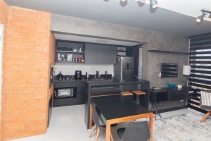 Apartamento com 48m², 1 dormitório no bairro Santa Cecília em Porto Alegre para Alugar