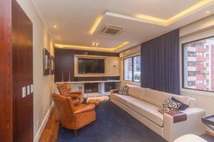 Apartamento com 221m², 2 dormitórios no bairro Bela Vista em Porto Alegre para Alugar