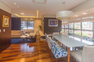 Apartamento com 221m², 2 dormitórios no bairro Bela Vista em Porto Alegre para Alugar