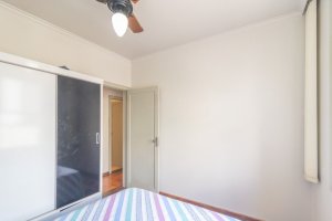 Apartamento com 120m², 3 dormitórios no bairro Menino Deus em Porto Alegre para Alugar