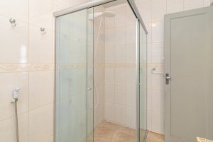 Apartamento com 120m², 3 dormitórios no bairro Menino Deus em Porto Alegre para Alugar