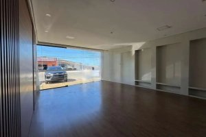 Depósito com 300m² no bairro Sarandi em Porto Alegre para Alugar