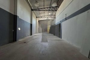 Depósito com 300m² no bairro Sarandi em Porto Alegre para Alugar