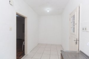 Apartamento com 70m², 2 dormitórios no bairro Partenon em Porto Alegre para Alugar