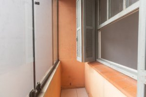 Apartamento com 70m², 2 dormitórios no bairro Partenon em Porto Alegre para Alugar