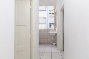 Apartamento com 70m², 2 dormitórios no bairro Partenon em Porto Alegre para Alugar