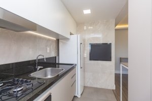 Apartamento com 56m², 2 dormitórios no bairro São Sebastião em Porto Alegre para Alugar